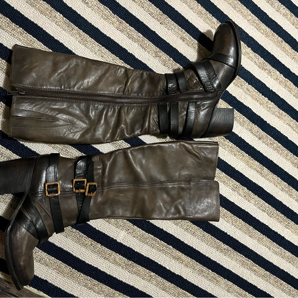 FREEBIRD by Steven size 8 “Jules” boots never worn, but does not come with box.